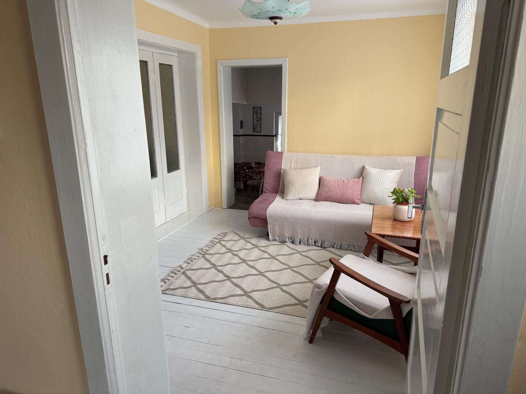 Casa Rurala Cu Livada Lavandra Câmpina Buitenkant foto